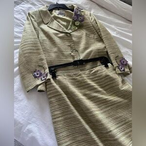 Teri Jon by Rickie Freeman 100% Silk Green and Brown Skirt Suit Size 10